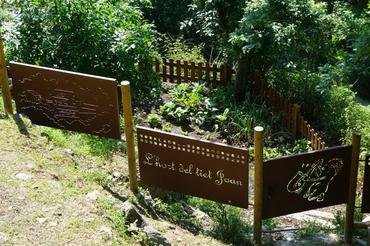 Masia Can Constans 케랄브스 외부 사진